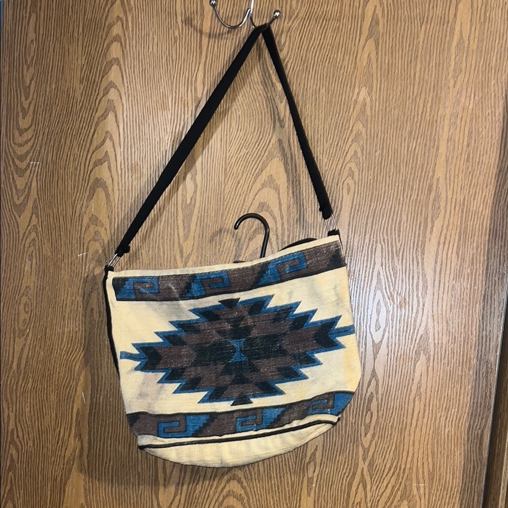 Stylish Native American Patterned Shoulder Bag - image 1